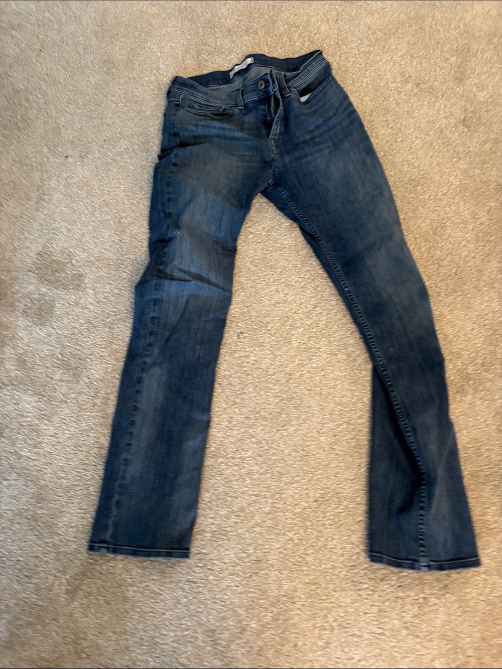 Women's Yummie sz 28 medium Blue Jeans